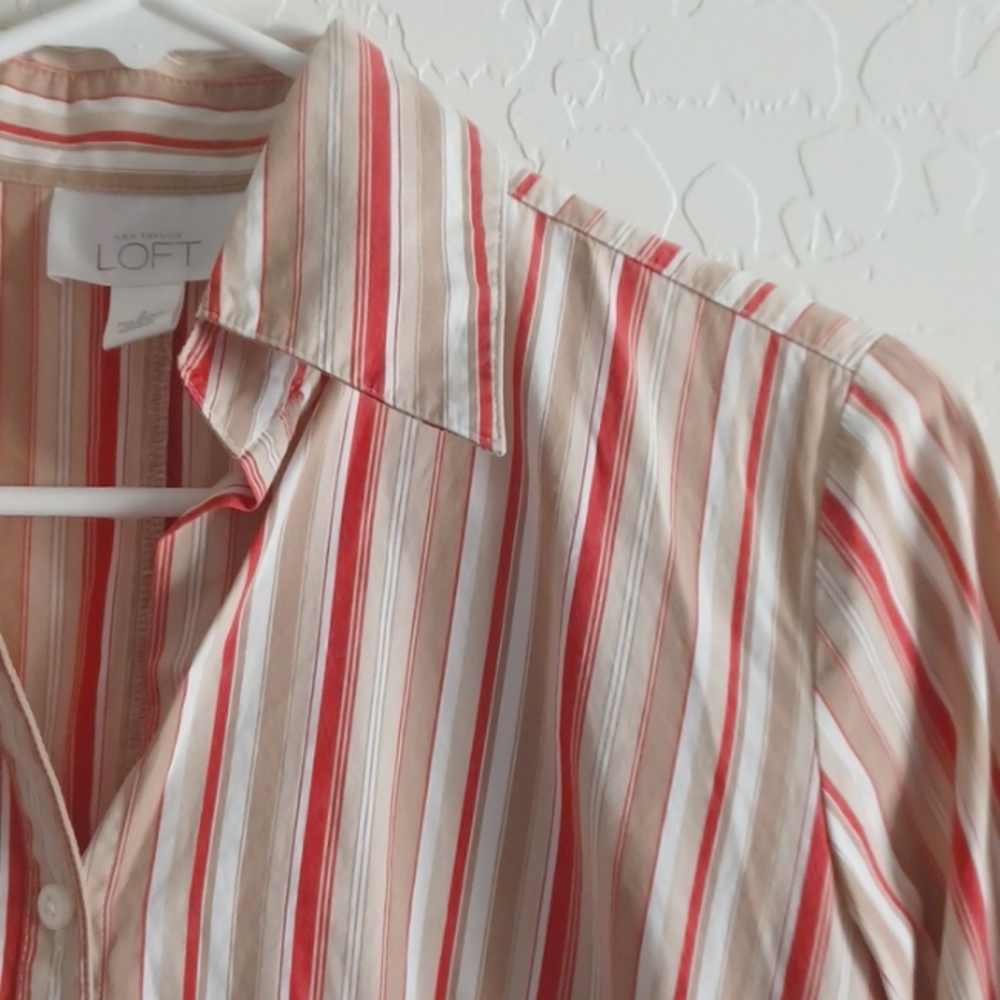 Ann Taylor LOFT Womans Button Up Striped Blouse Size 2 - Picture 2 of 6